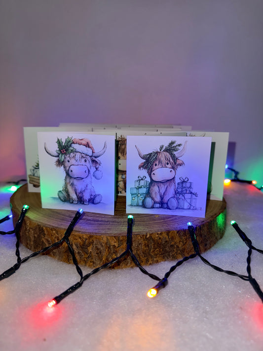 Festive Highland Cow Collection – Set of 10 Small Christmas Cards with Envelopes