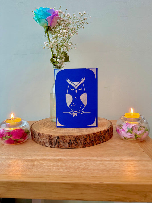 Owl Cutaway Greetings Card 🦉✨